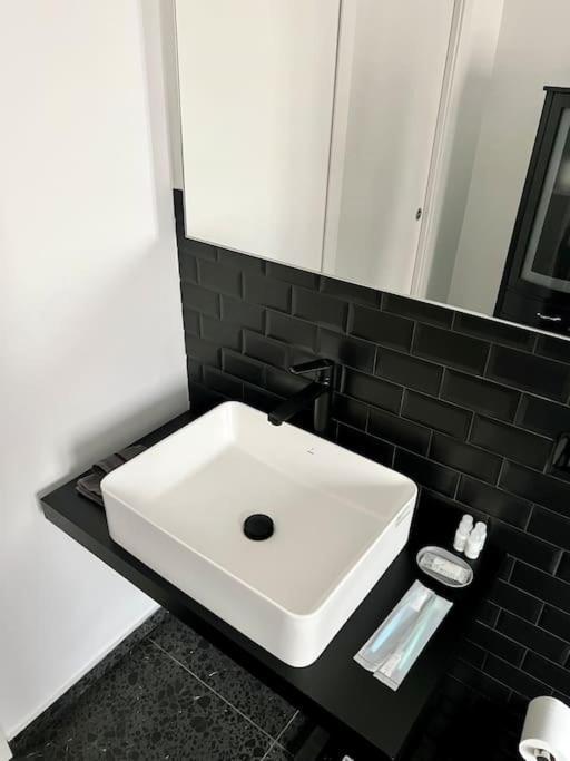 Casa Sassari - Vicino Porta Susa F.S. Turín Exteriér fotografie