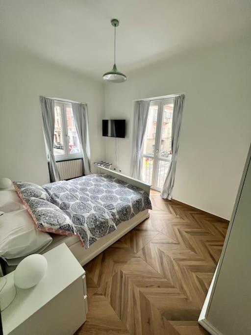 Casa Sassari - Vicino Porta Susa F.S. Turín Exteriér fotografie